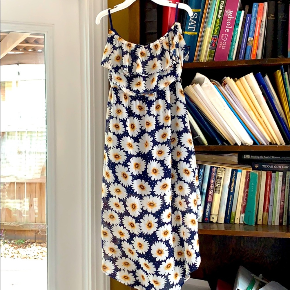 Floral strapless dress